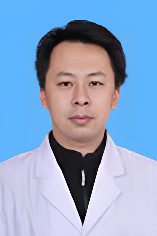 程亮副主任医师
