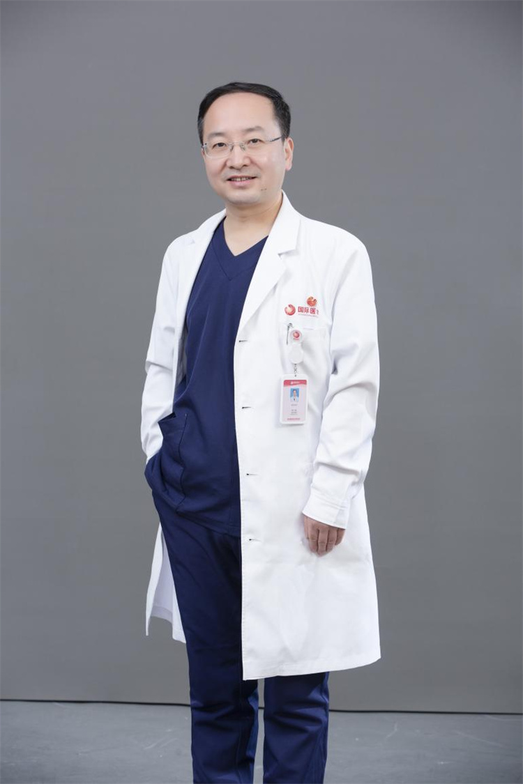 杨益宏