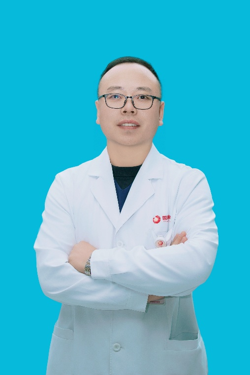 王栋毅