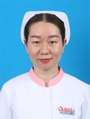 李华玲